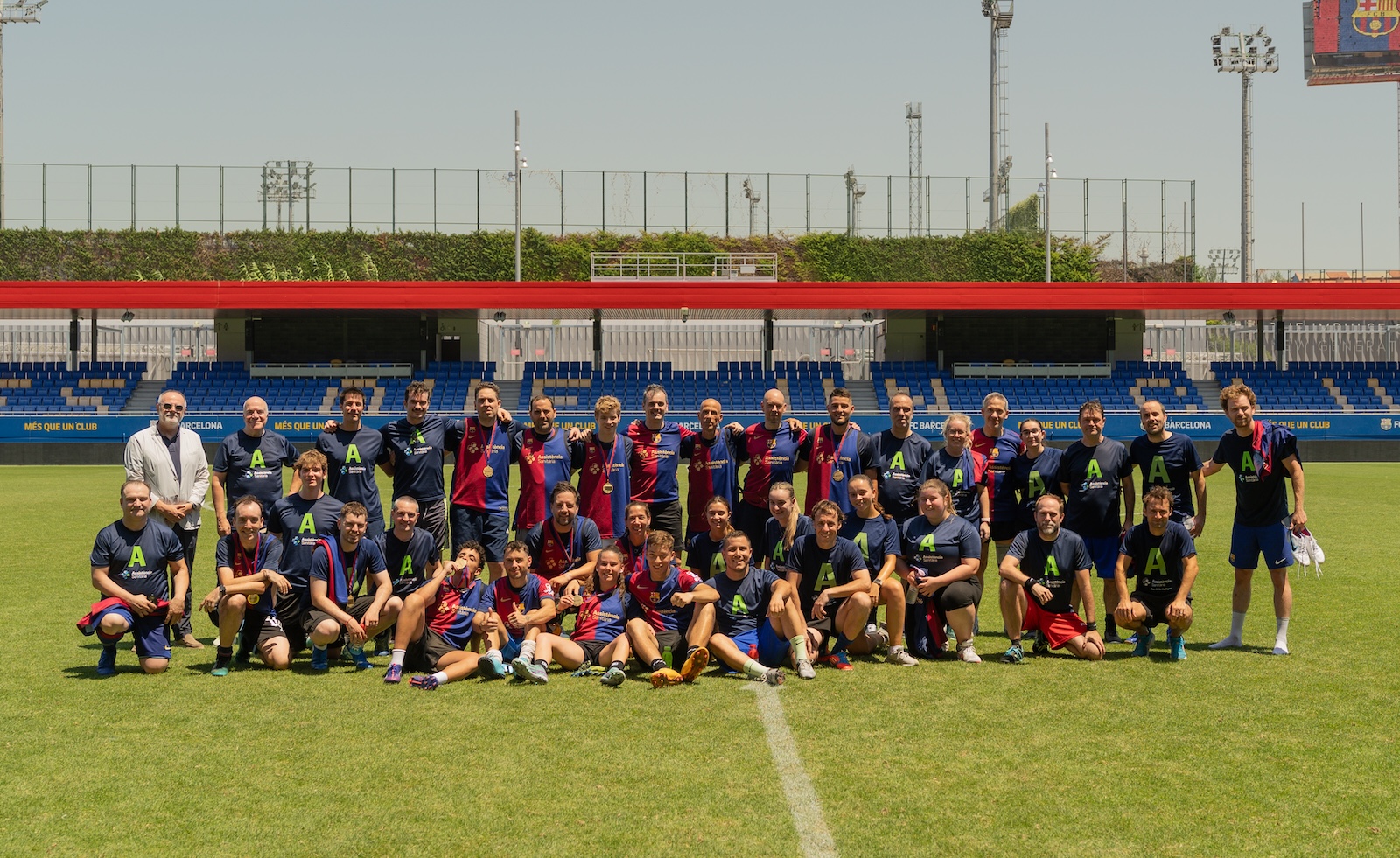 Foto de grup dels assegurats participants al YouPlay 2025