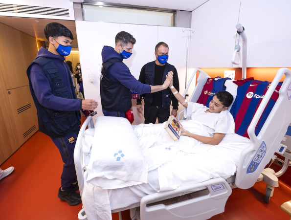 Visita jugadors FCB hospital de barcelona