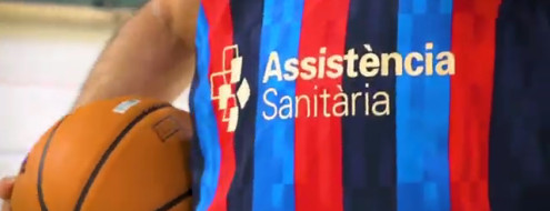 Samarreta del FC Barcelona amb el logotip d'Assistència Sanitària