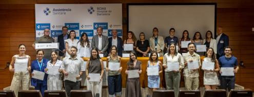 Foto de família de la promoció 2026 del Programa de Beques Assistència Sanitària
